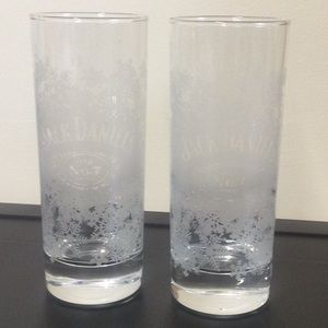 New 2 Jack Daniels glasses